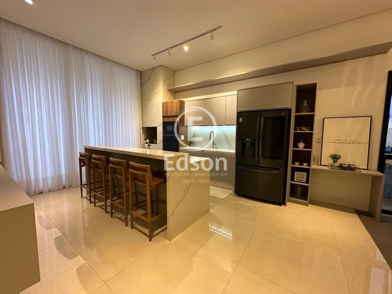 Casa em Pedra Branca, Palhoça. 3 quartos, 183m². Imagem 4 de 10