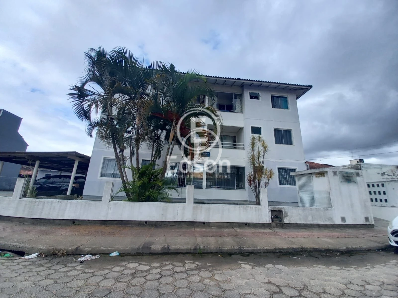 Apartamento em Ceniro Martins, São José. 2 quartos, 58m². Imagem 1 de 7