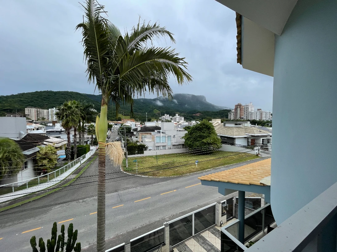 Casa em Pedra Branca, Palhoça. 4 quartos, 236m². Imagem 21 de 32