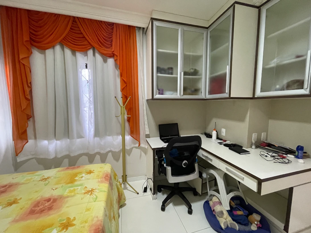 Casa em Pedra Branca, Palhoça. 4 quartos, 236m². Imagem 5 de 32