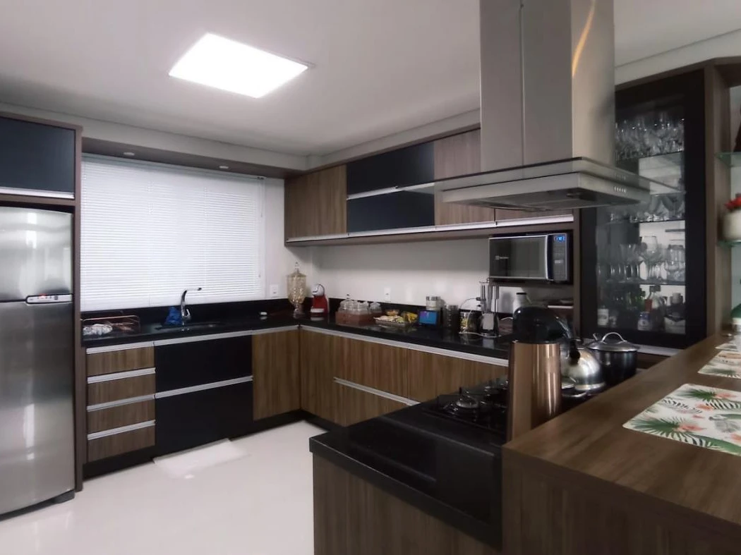 Casa em Pedra Branca, Palhoça. 3 quartos, 300m². Imagem 8 de 13