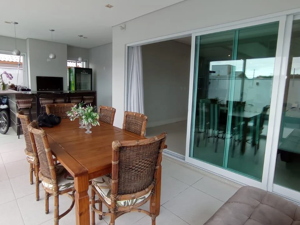 Casa em Pedra Branca, Palhoça. 3 quartos, 300m². Imagem 9 de 13