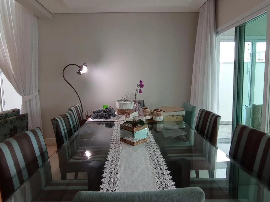 Casa em Pedra Branca, Palhoça. 3 quartos, 300m². Imagem 10 de 13