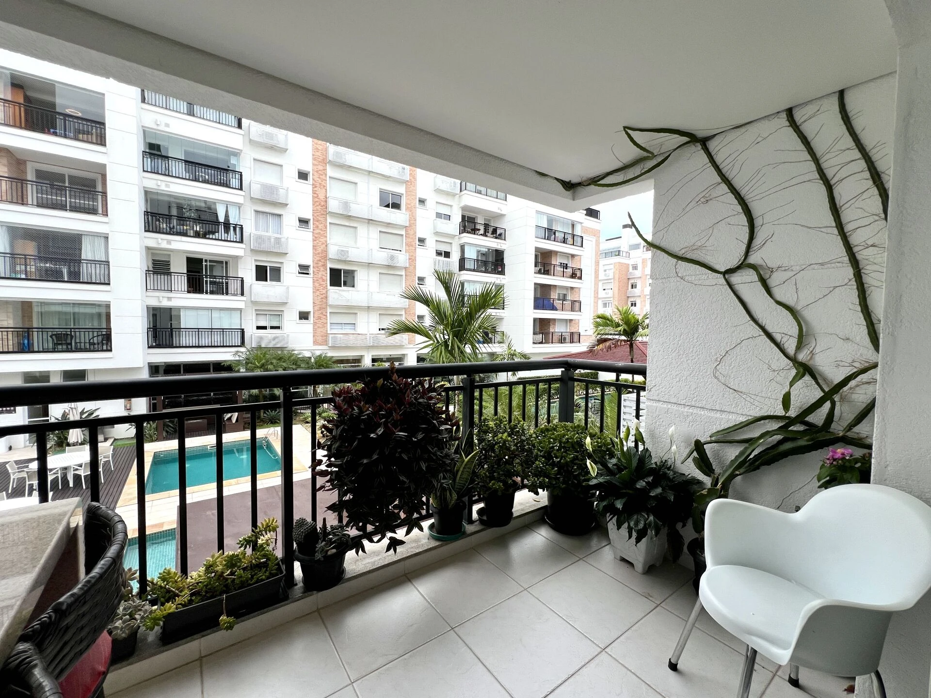 Apartamento em Abraão, Florianópolis. 2 quartos, 83m². Imagem 8 de 25