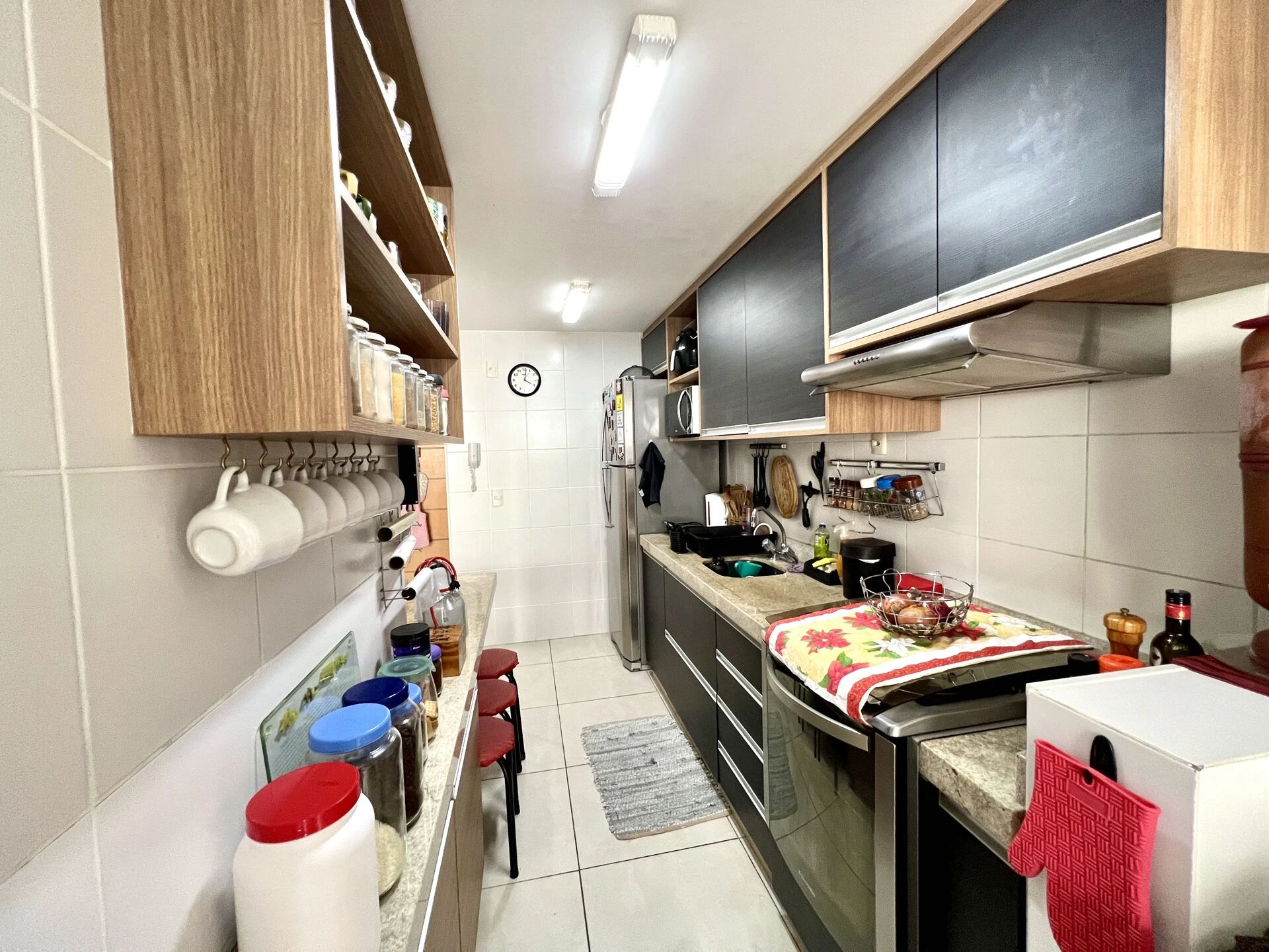 Apartamento em Abraão, Florianópolis. 2 quartos, 83m². Imagem 2 de 25