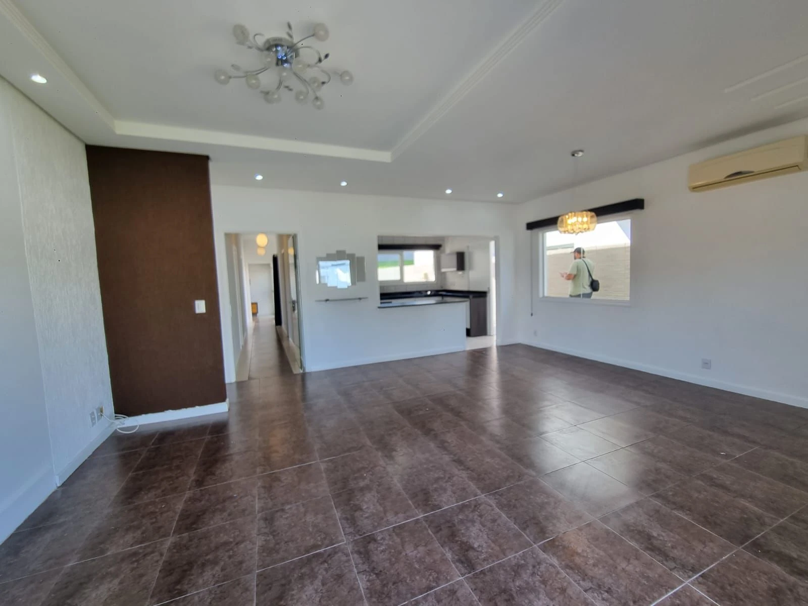 Casa em Pedra Branca, Palhoça. 4 quartos, 300m². Imagem 2 de 14