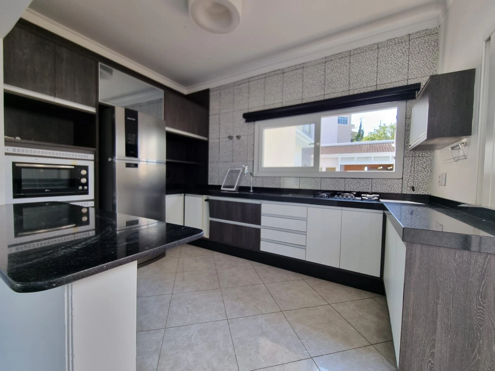 Casa em Pedra Branca, Palhoça. 4 quartos, 300m². Imagem 8 de 14