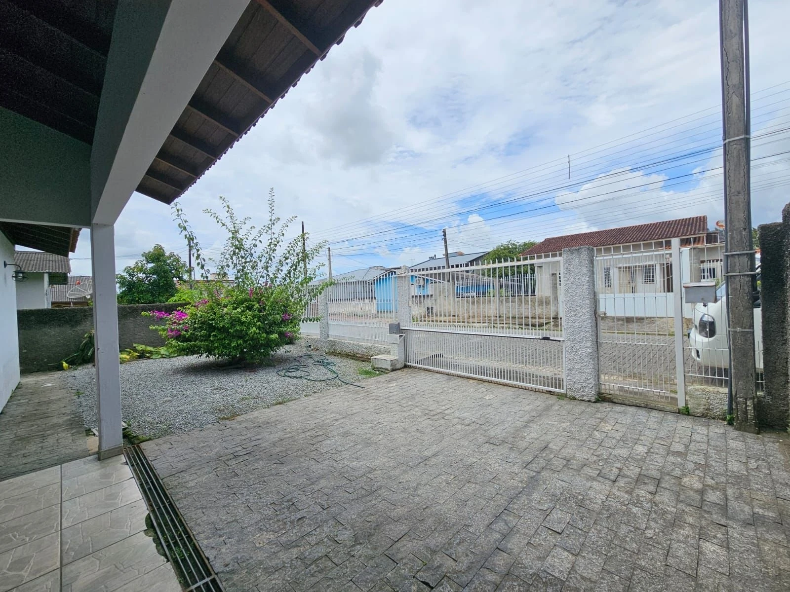 Casa em Jardim Aquarius, Palhoça. 4 quartos, 175m². Imagem 1 de 11