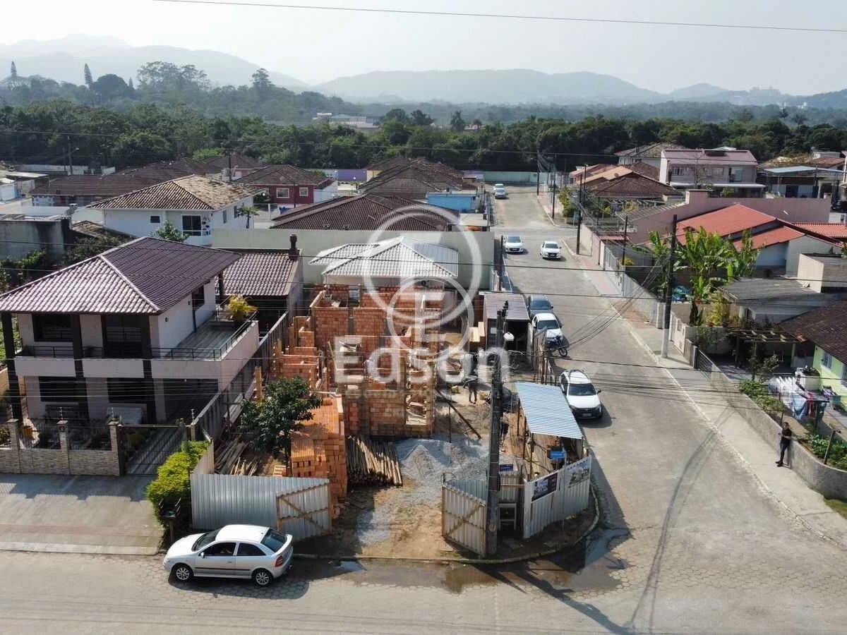 Casa em Forquilhas, São José. 2 quartos, 96m². Imagem 4 de 9