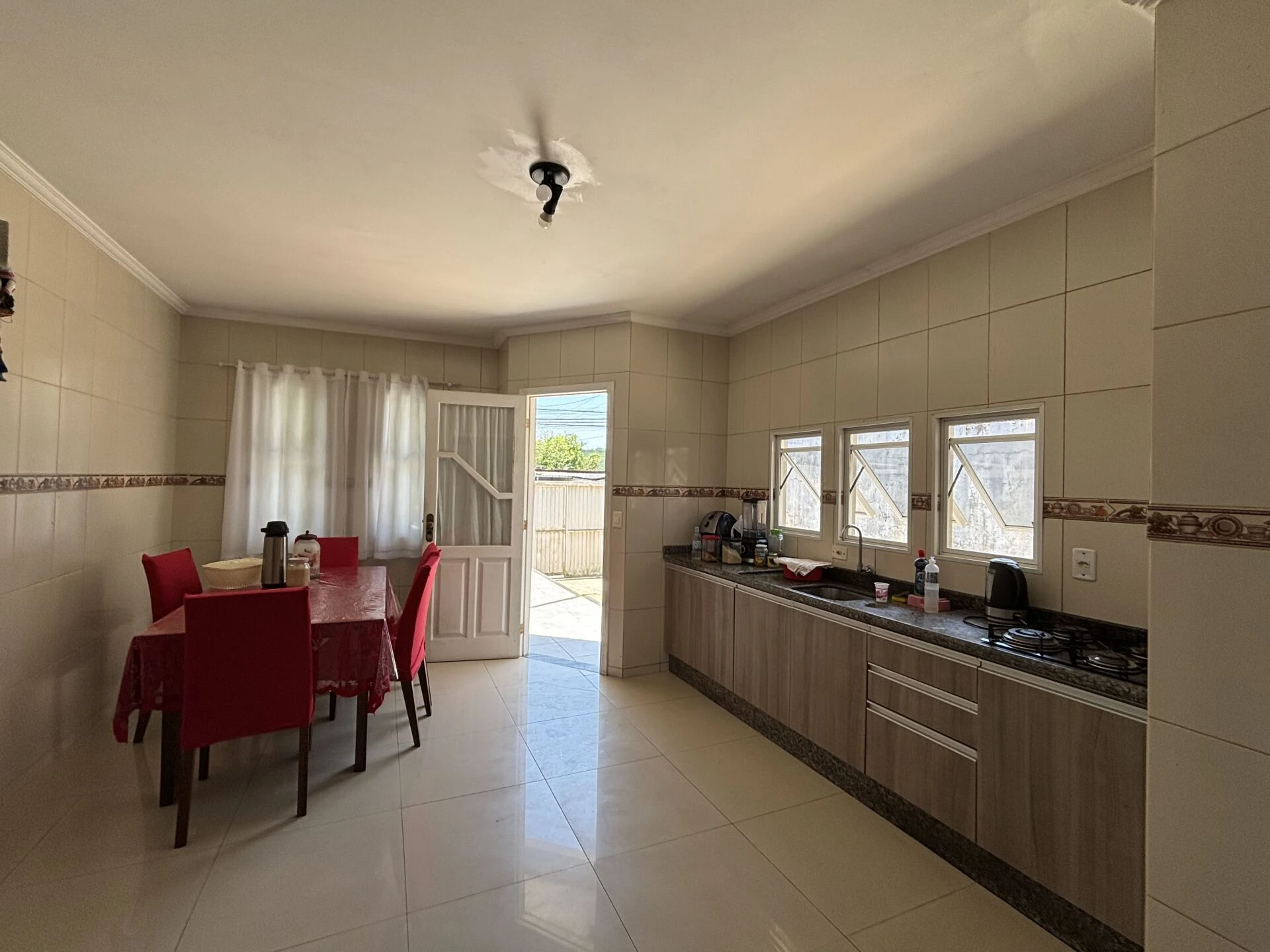 Casa em Flor de Nápolis, São José. 3 quartos, 120m². Imagem 4 de 14