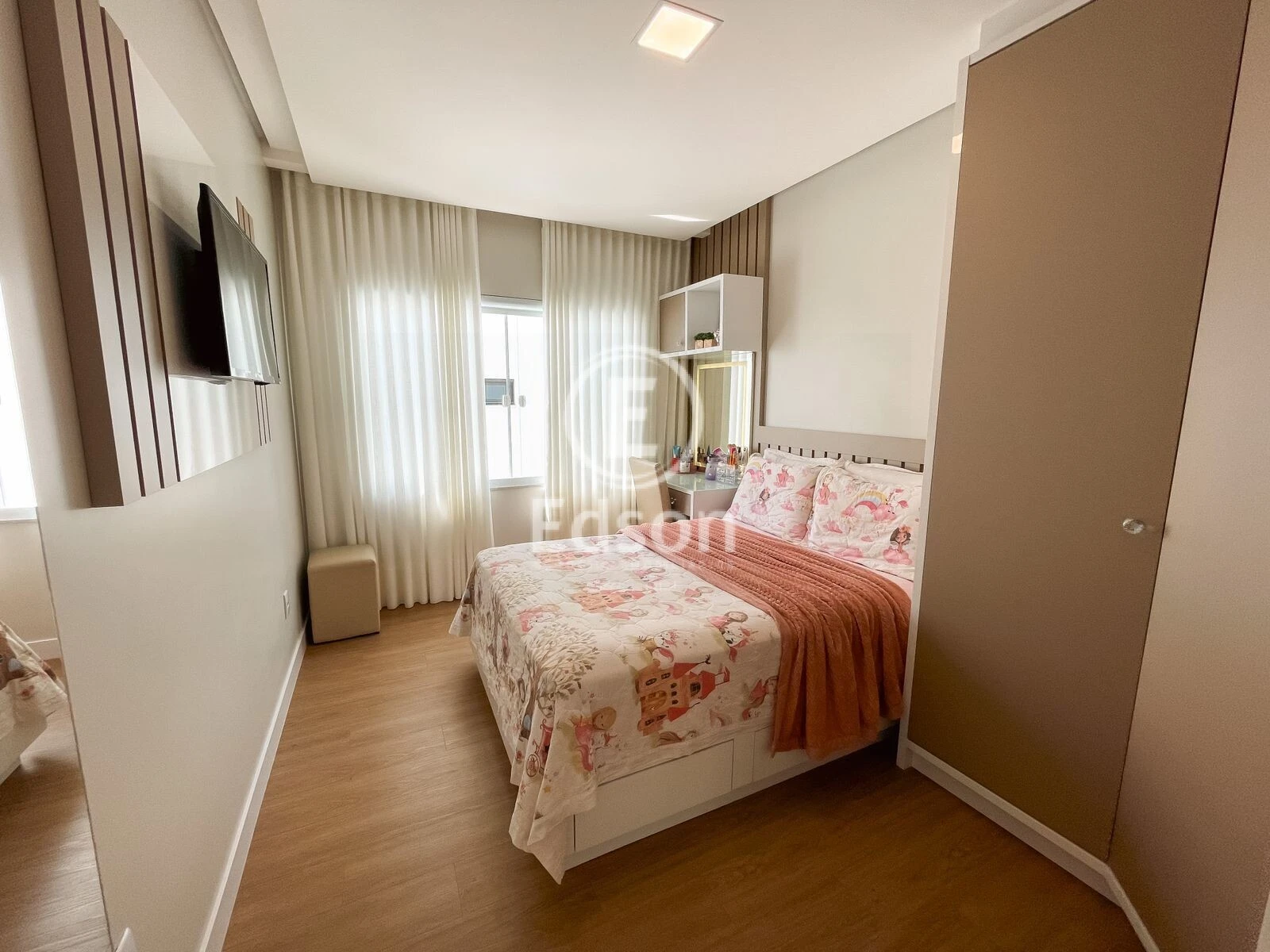 Casa em Pedra Branca, Palhoça. 3 quartos, 350m². Imagem 6 de 15