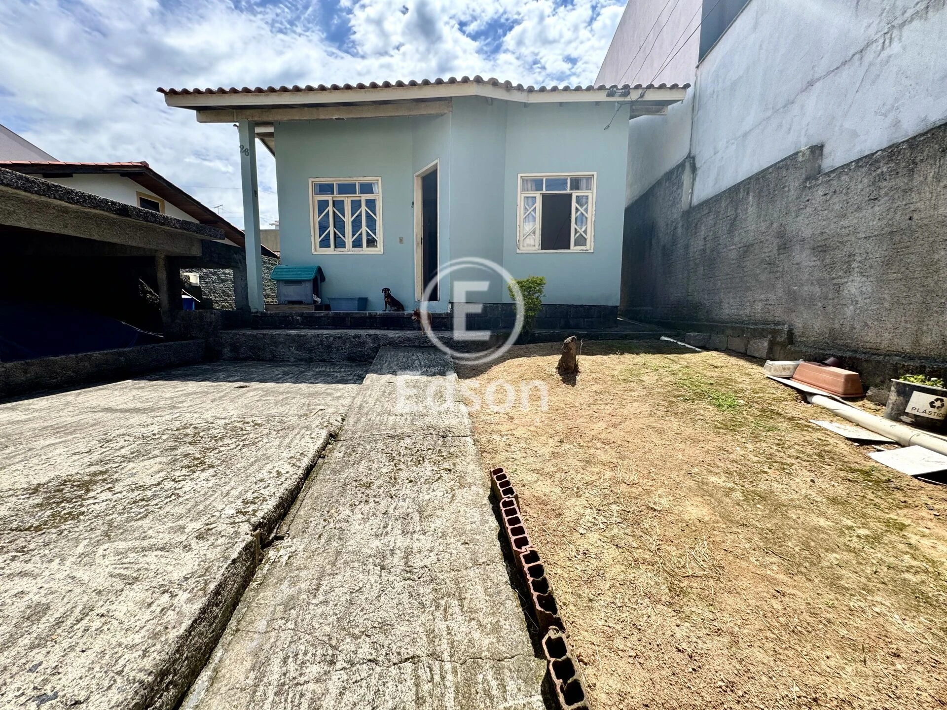 Casa em Madri, Palhoça. 2 quartos, 47m². Imagem 1 de 8