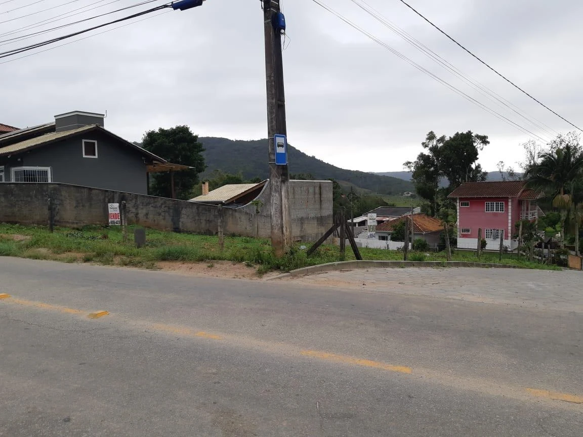 Terreno em Forquilhas, São José. 0 quartos, 447m². Imagem 1 de 3