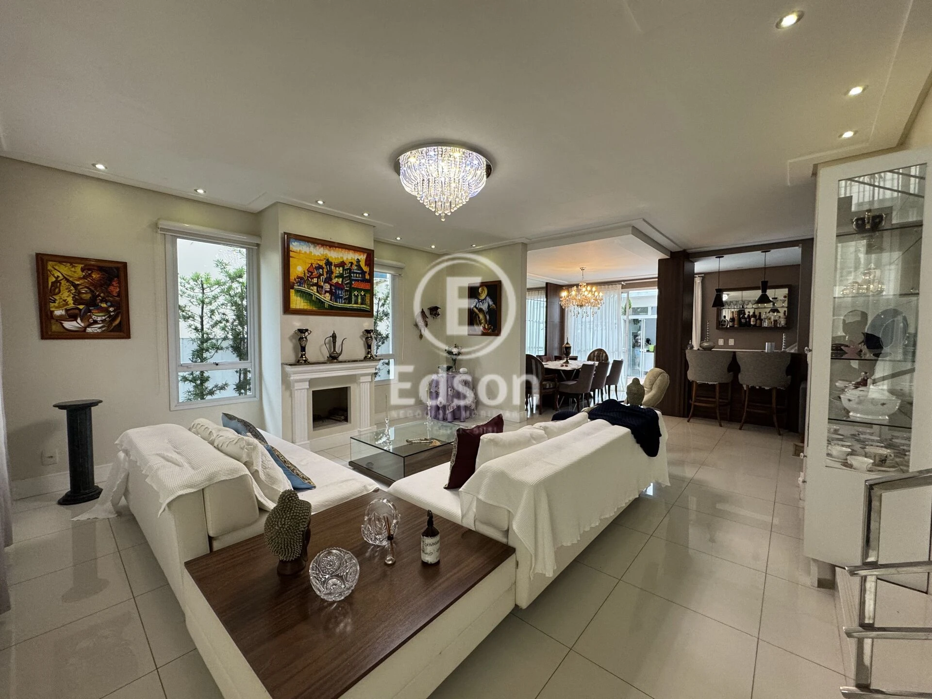 Casa em Pedra Branca, Palhoça. 3 quartos, 192m². Imagem 2 de 15