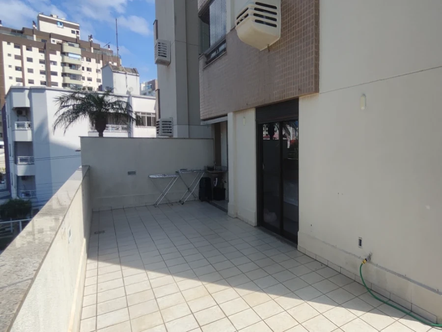 Apartamento em Nossa Senhora do Rosário, São José. 3 quartos, 132m². Imagem 15 de 20