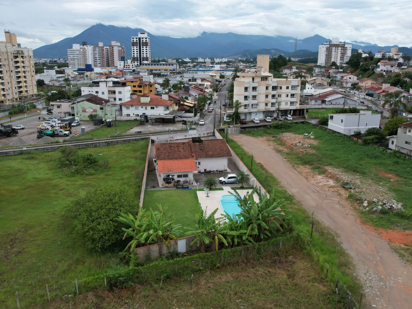 Terreno em Pagani, Palhoça. 0 quartos, 1229m². Imagem 7 de 8