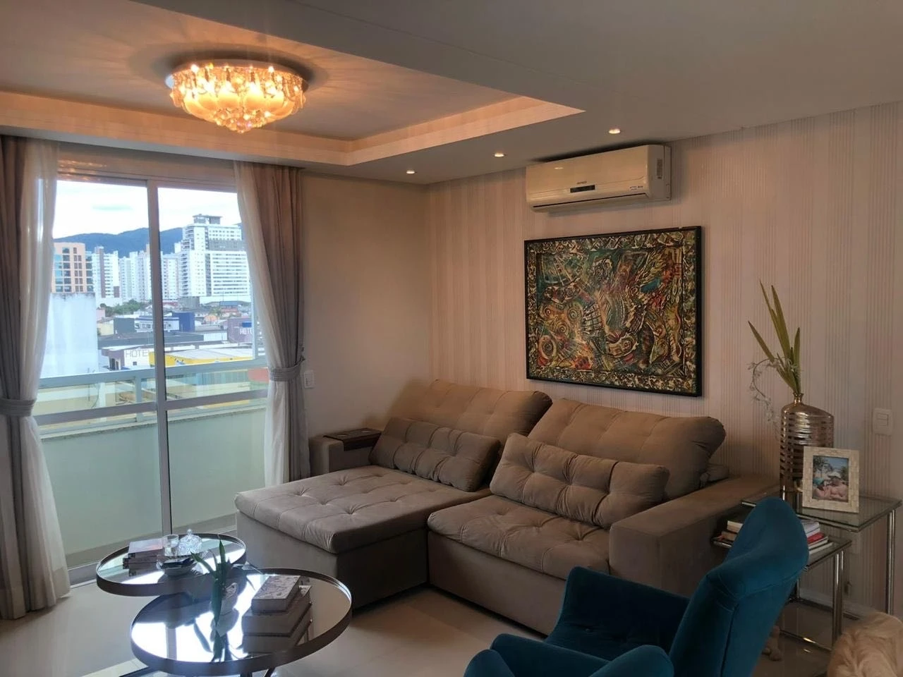 Apartamento em Centro, Palhoça. 3 quartos, 216m². Imagem 2 de 10