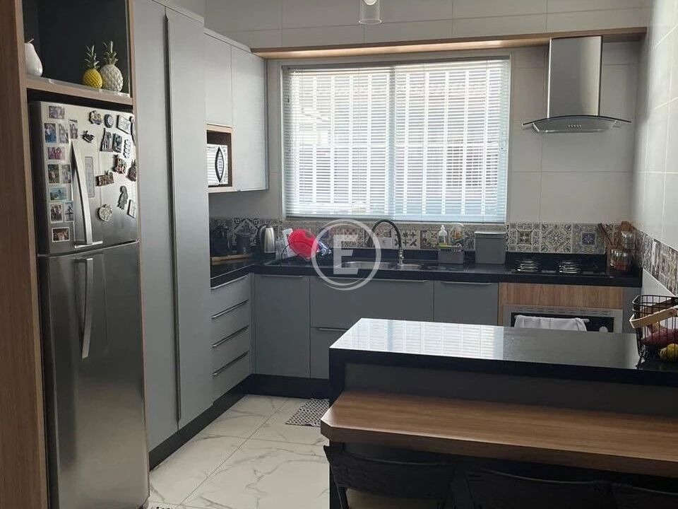 Casa em Alto Aririu, Palhoça. 2 quartos, 80m². Imagem 2 de 12