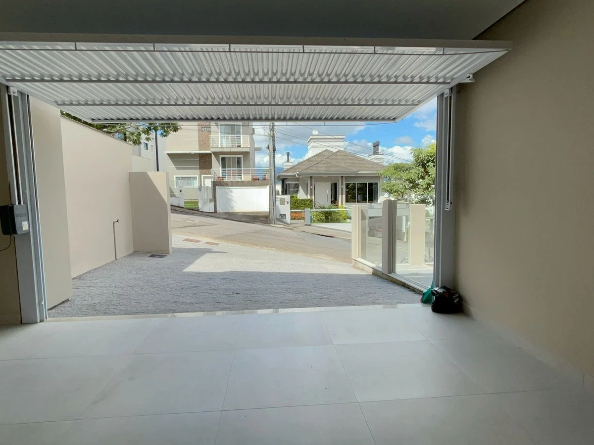 Casa em Pedra Branca, Palhoça. 2 quartos, 174m². Imagem 2 de 14