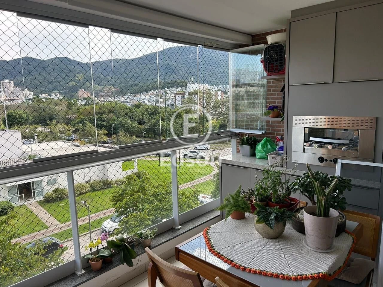 Apartamento em Pedra Branca, Palhoça. 2 quartos, 84m². Imagem 1 de 10