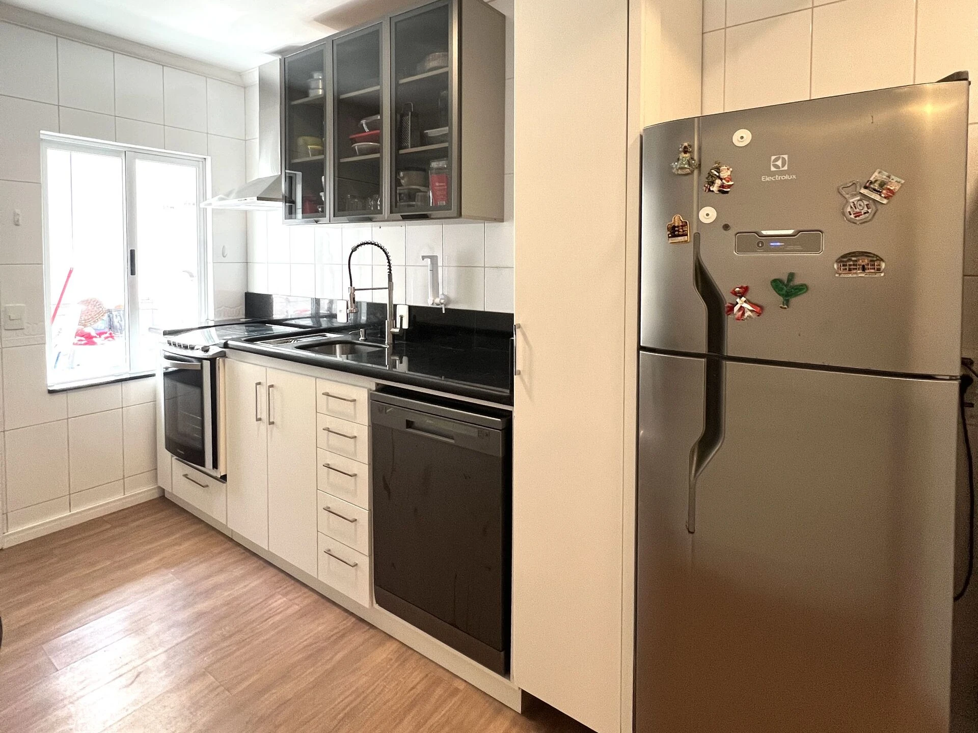 Apartamento em Kobrasol, São José. 3 quartos, 108m². Imagem 2 de 13