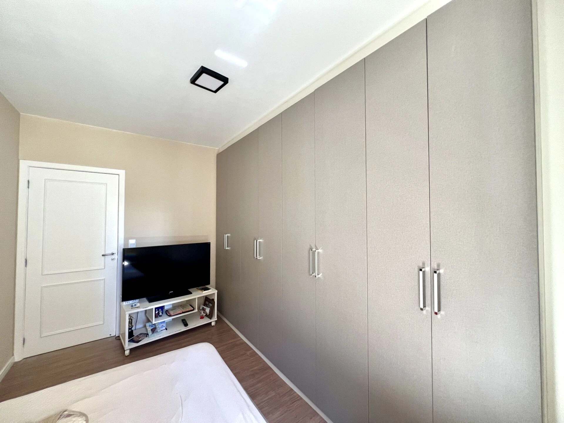 Apartamento em Kobrasol, São José. 3 quartos, 108m². Imagem 9 de 13