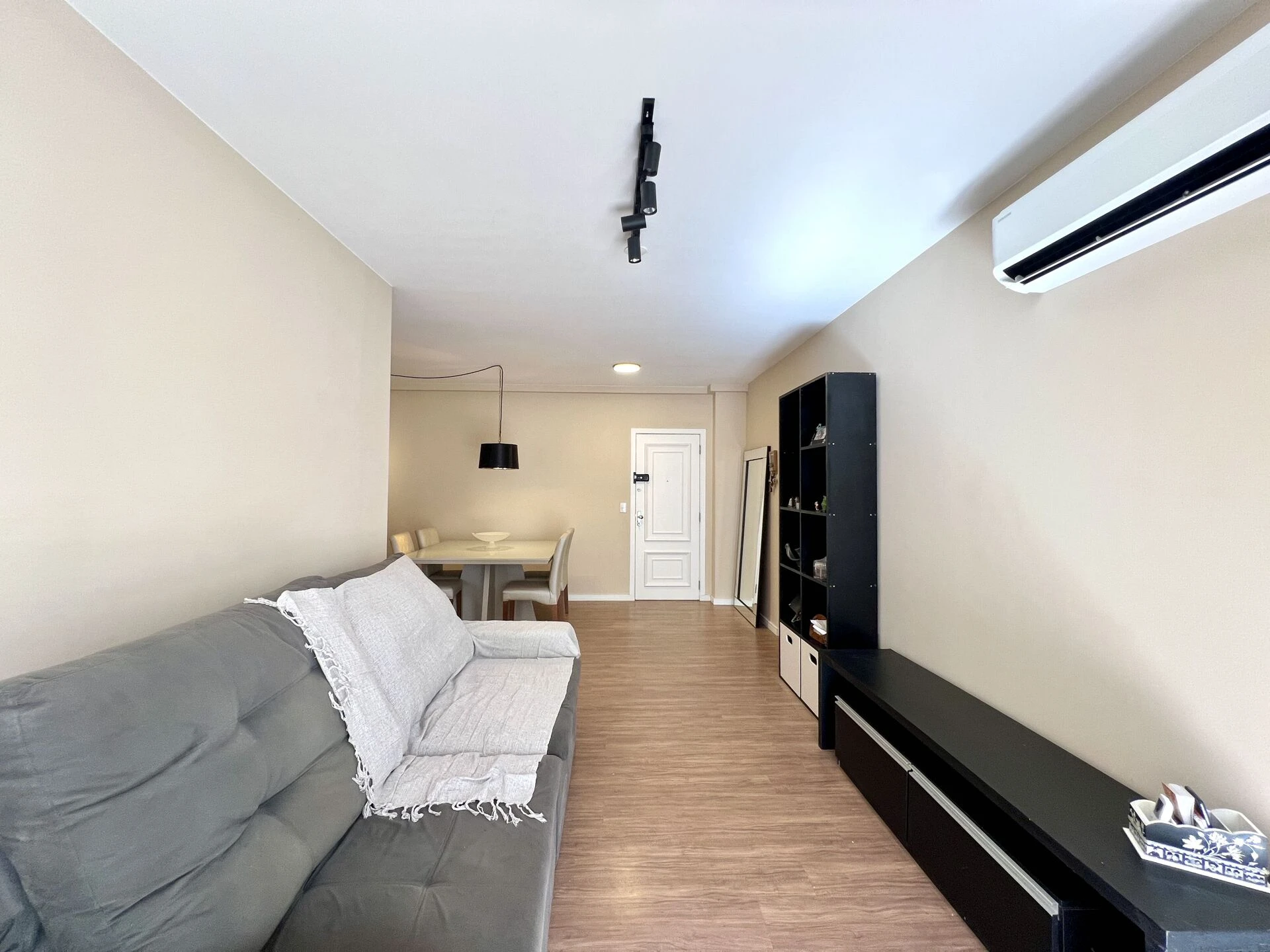 Apartamento em Kobrasol, São José. 3 quartos, 108m². Imagem 4 de 13