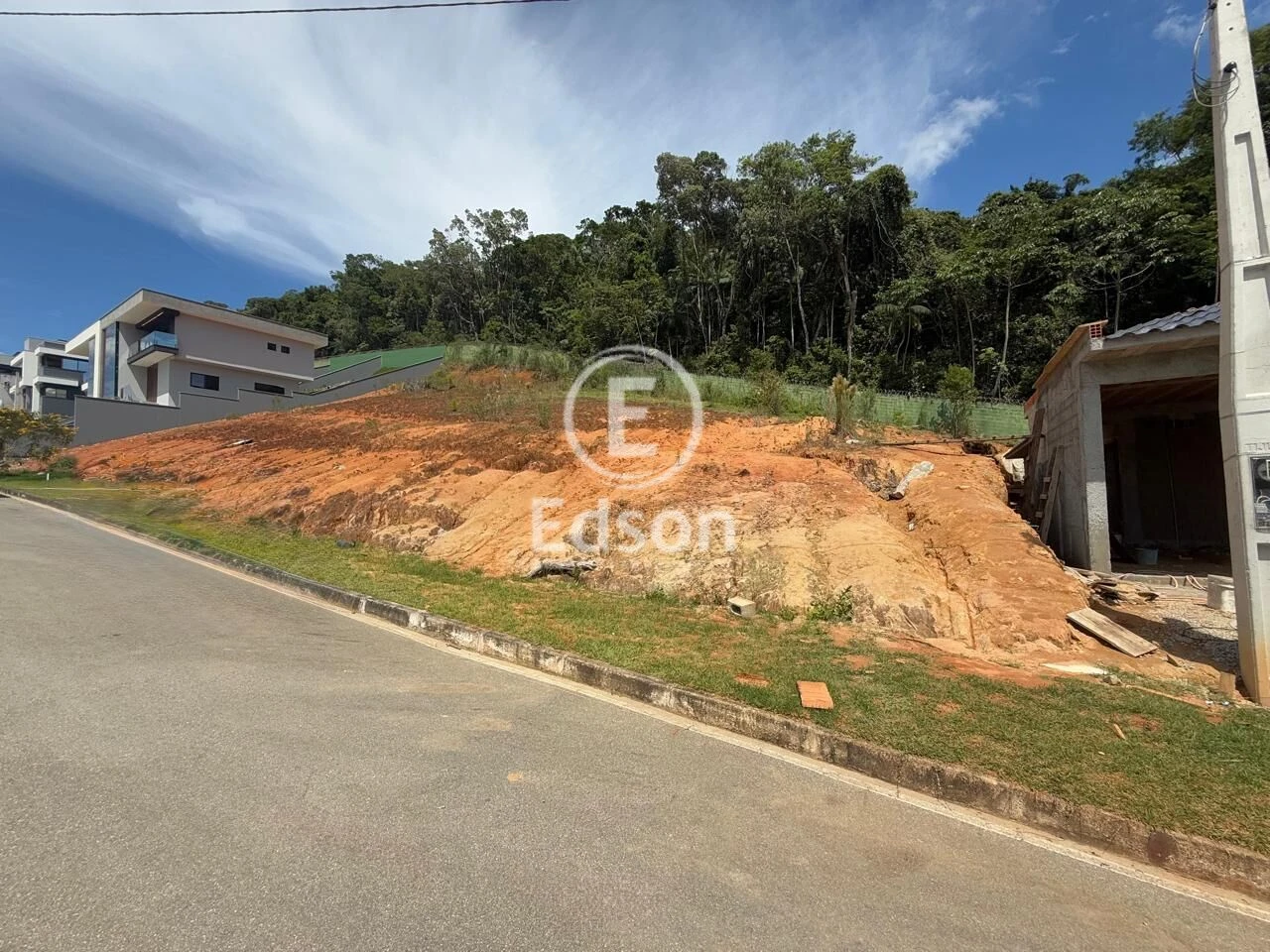 Terreno em Sertão do Maruim, São José. 0 quartos, 360m². Imagem 1 de 6