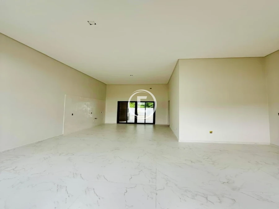 Casa em Forquilhas, São José. 3 quartos, 0m². Imagem 2 de 11