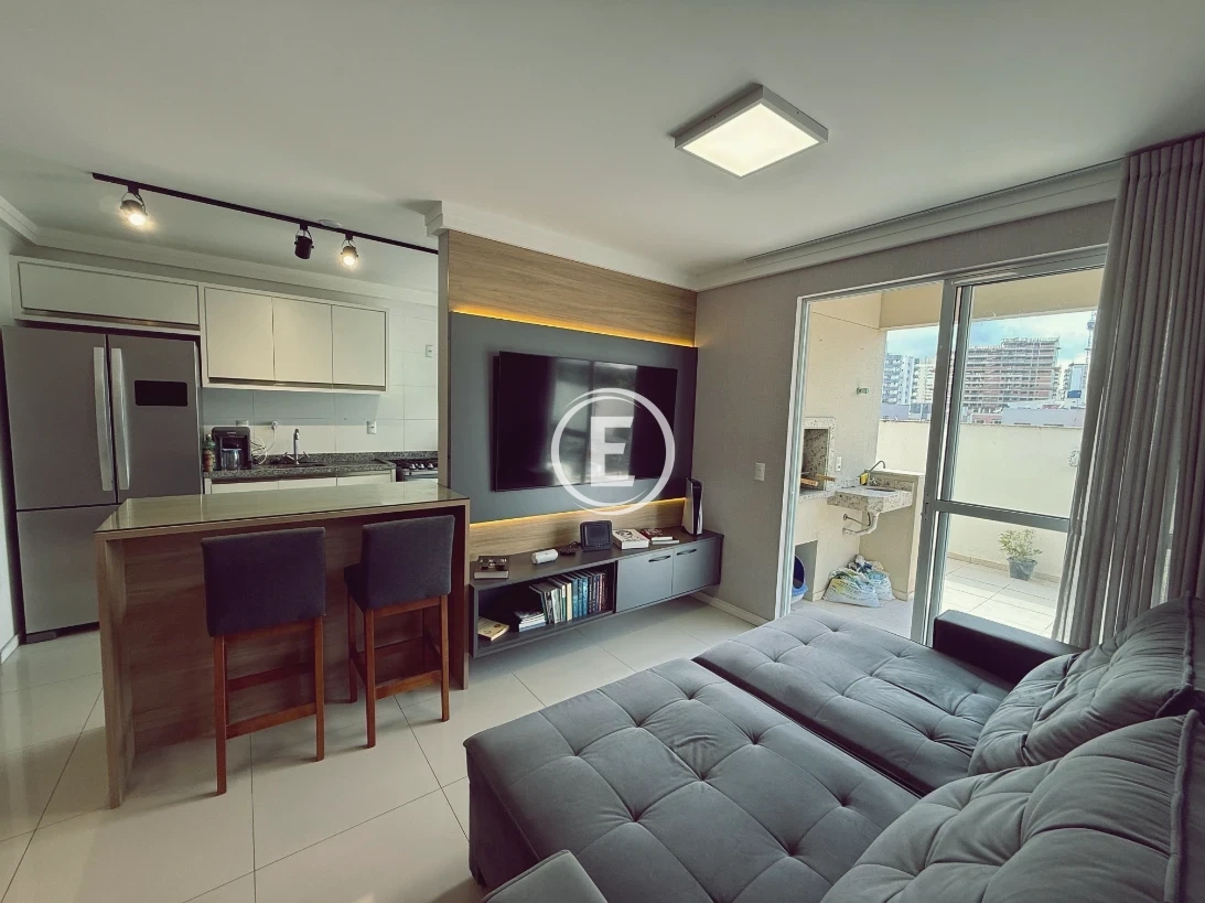 Apartamento em Kobrasol, São José. 2 quartos, 140m². Imagem 2 de 12