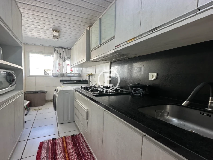 Apartamento em Aririú da Formiga, Palhoça. 2 quartos, 60m². Imagem 2 de 9