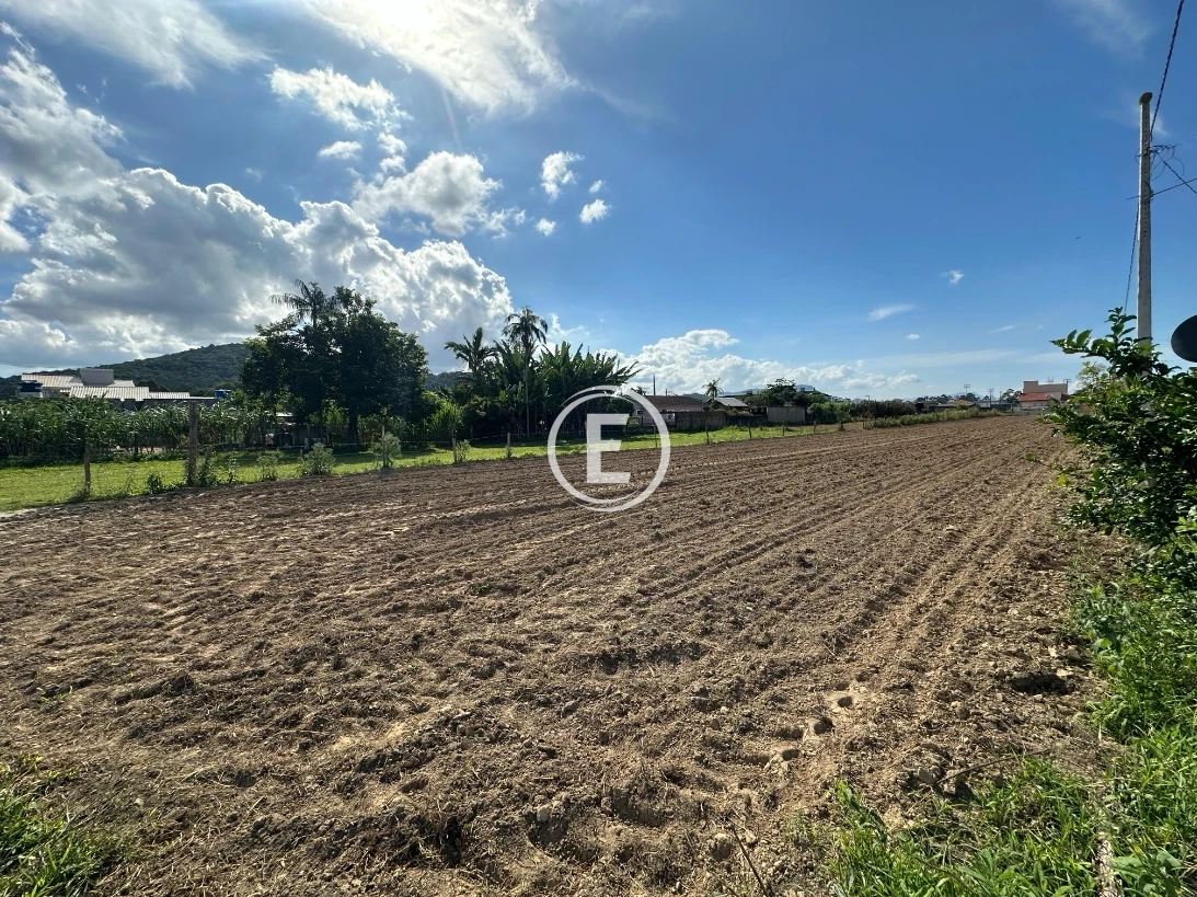 Terreno em , . 0 quartos, 0m². Imagem 2 de 4