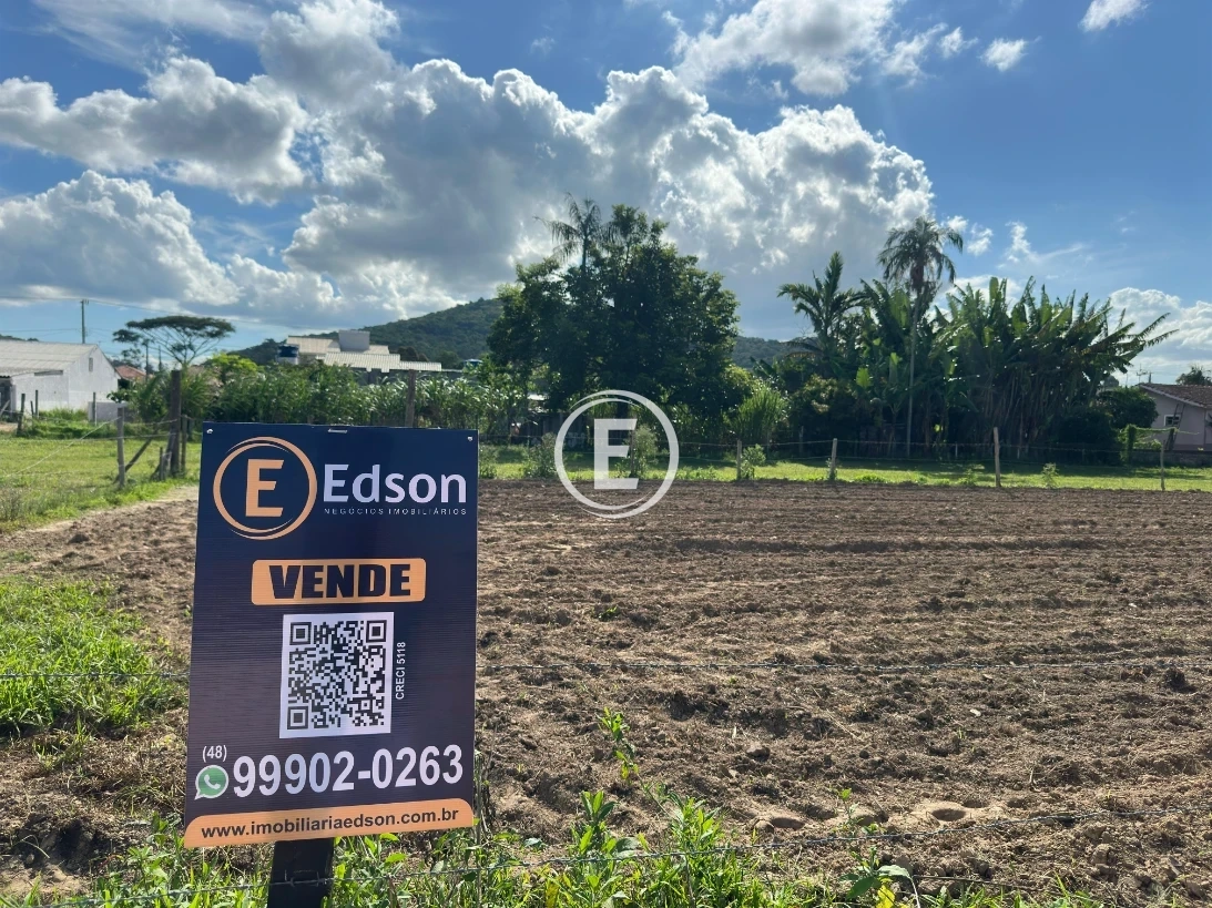 Terreno em , . 0 quartos, 0m². Imagem 3 de 4