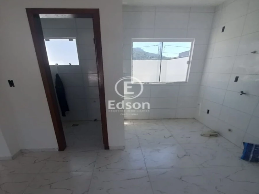 Casa em Vale Verde, Palhoça. 2 quartos, 79m². Imagem 4 de 9