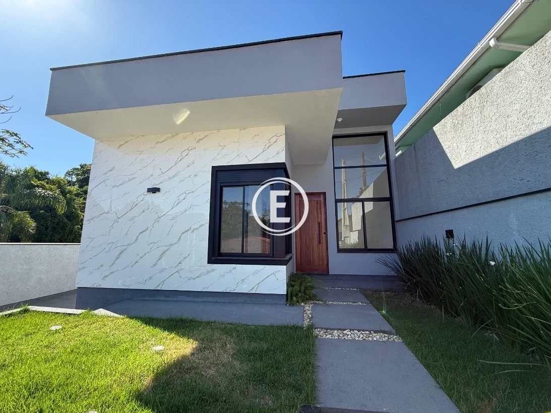 Casa em Forquilhas, São José. 3 quartos, 82m². Imagem 1 de 12