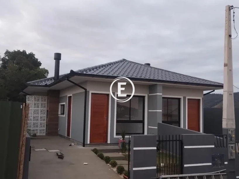 Casa Geminada em Forquilhas, São José. 2 quartos, 51m². Imagem 2 de 7