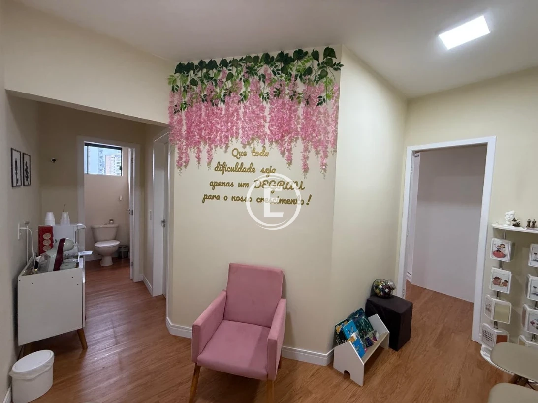 Escritório/Sala em Kobrasol, São José. 0 quartos, 40m². Imagem 4 de 10