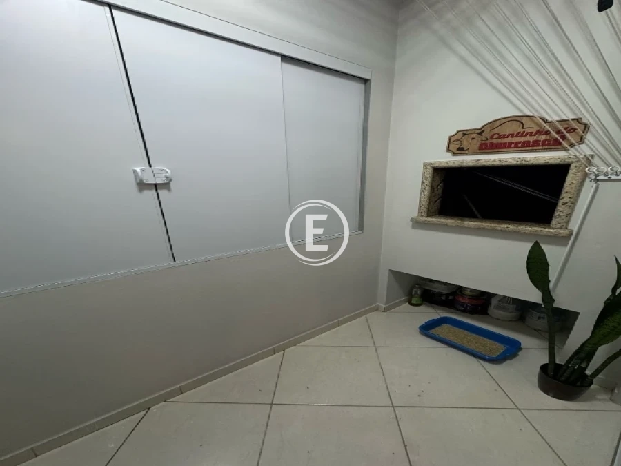 Apartamento em Areias, São José. 2 quartos, 68m². Imagem 4 de 8