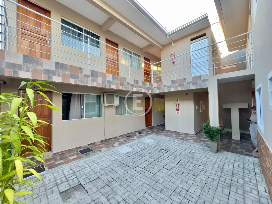 Studio em Caminho Novo, Palhoça. 0 quartos, 537m². Imagem 2 de 24