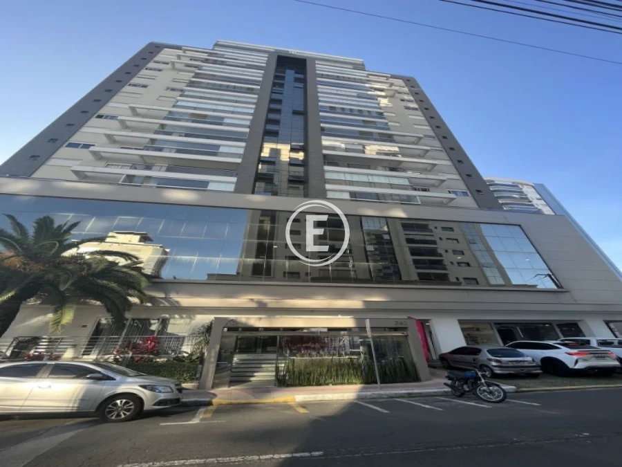 Apartamento em Kobrasol, São José. 2 quartos, 132m². Imagem 1 de 15