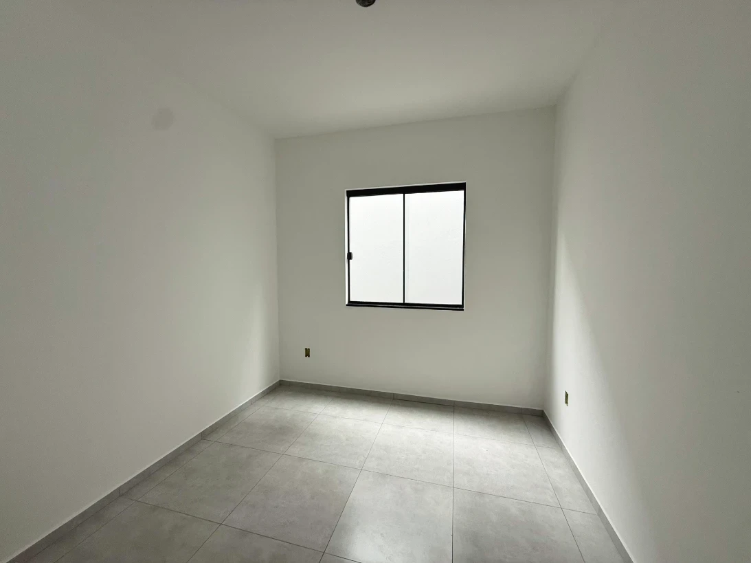 Casa em Areias, São José. 2 quartos, 62m². Imagem 5 de 9
