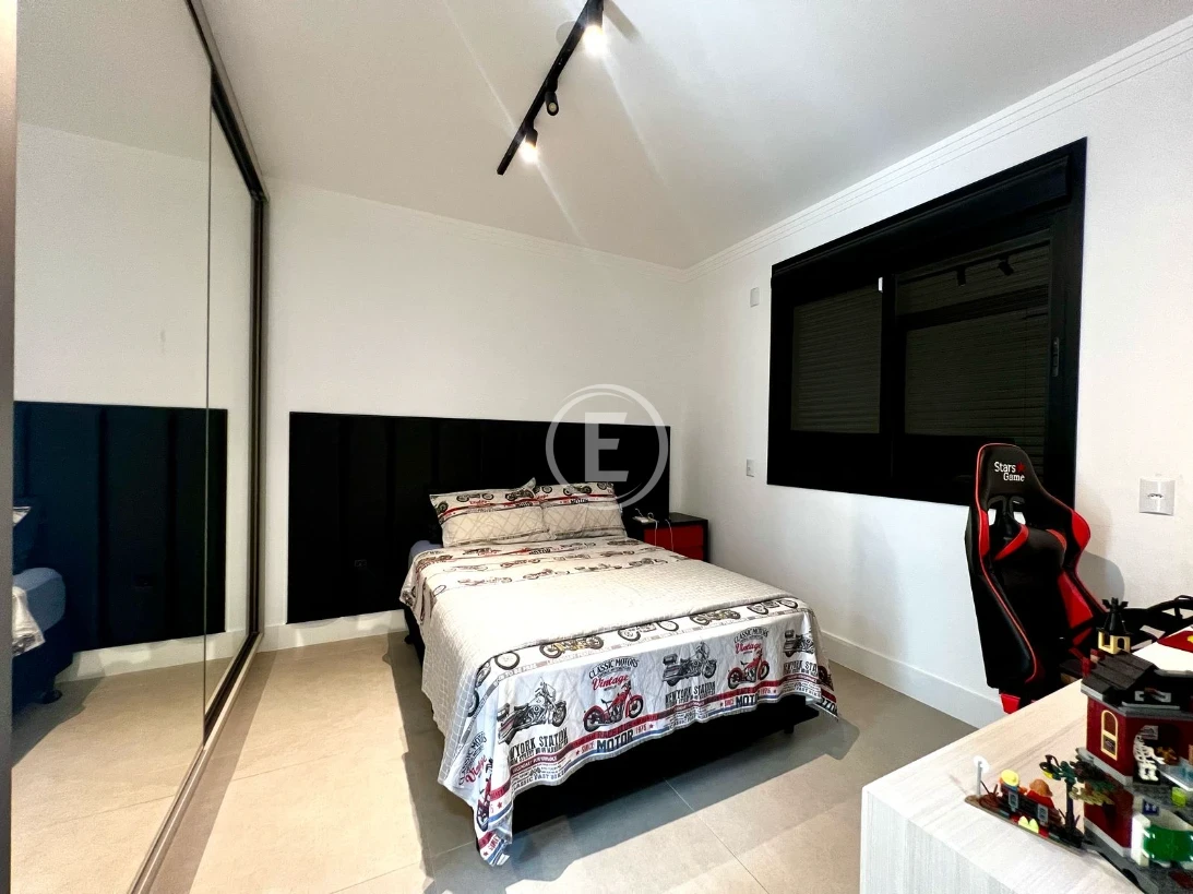 Casa em Pedra Branca, Palhoça. 4 quartos, 320m². Imagem 14 de 21