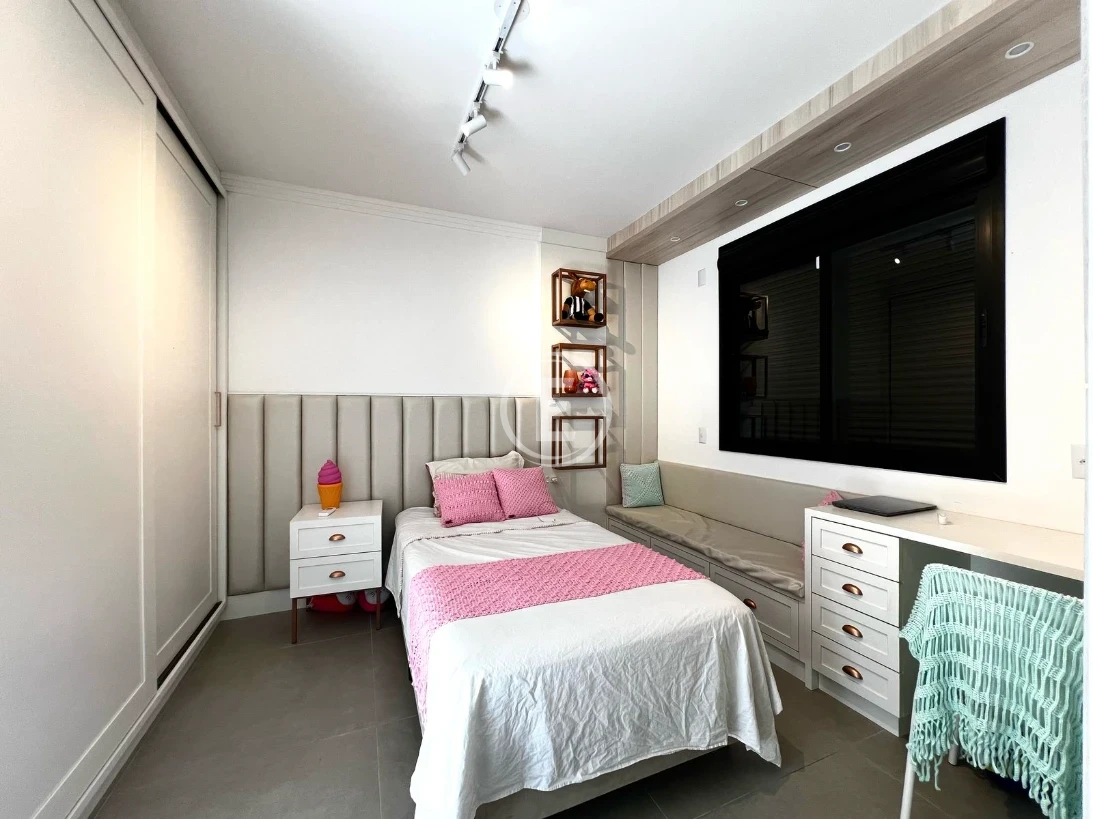 Casa em Pedra Branca, Palhoça. 4 quartos, 320m². Imagem 12 de 21