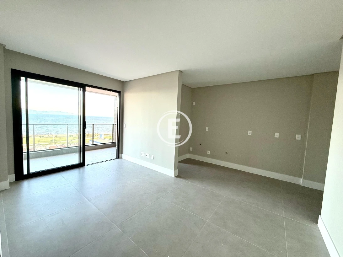 Apartamento em Kobrasol, São José. 2 quartos, 74m². Imagem 2 de 17