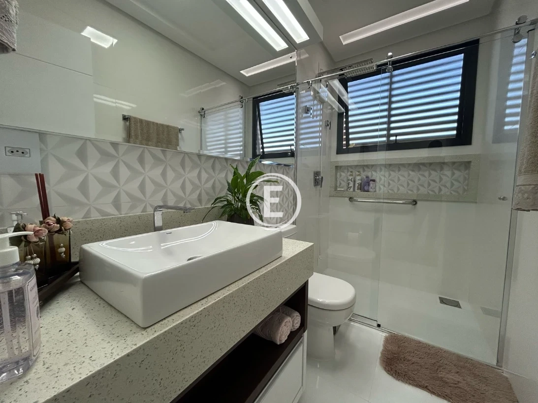 Casa em Centro, Águas Mornas. 3 quartos, 327m². Imagem 6 de 15