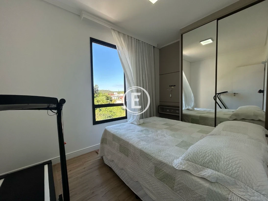 Casa em Centro, Águas Mornas. 3 quartos, 327m². Imagem 10 de 15