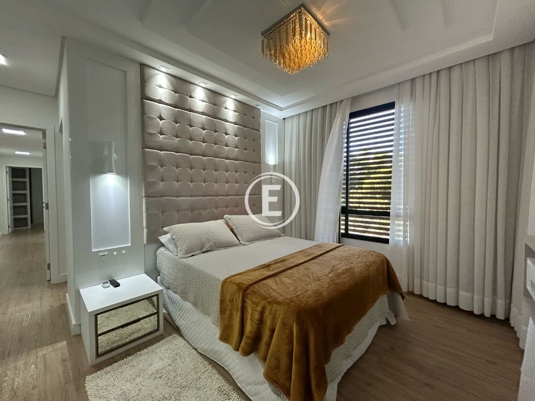 Casa em Centro, Águas Mornas. 3 quartos, 327m². Imagem 4 de 15