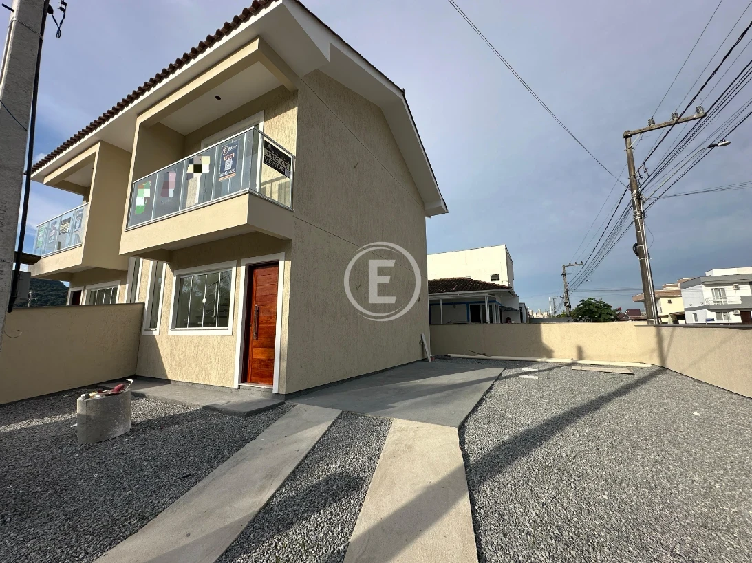 Sobrado Geminado em Bela Vista, Palhoça. 2 quartos, 73m². Imagem 1 de 12