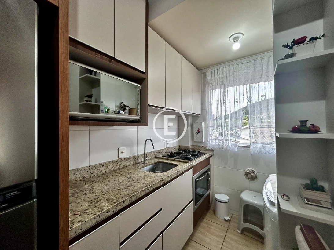 Apartamento em Alto Aririú, Palhoça. 2 quartos, 63m². Imagem 3 de 9