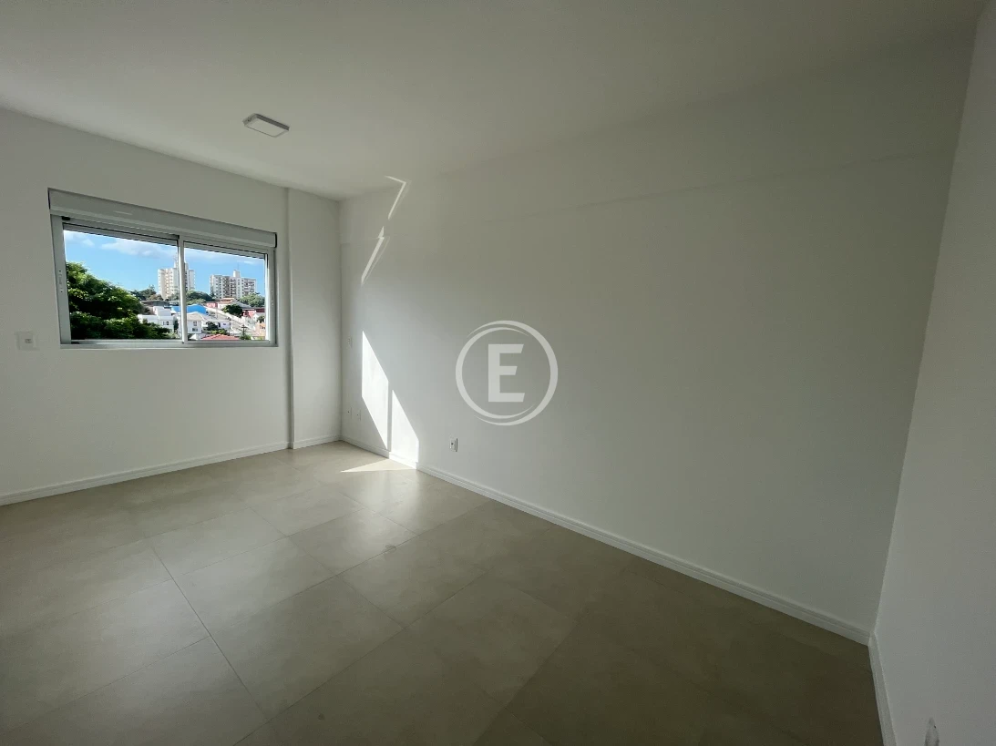 Apartamento em Capoeiras, Florianópolis. 2 quartos, 71m². Imagem 8 de 14